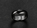 Detail view of the black titanium steel ring with dimensions labeled on a white background.