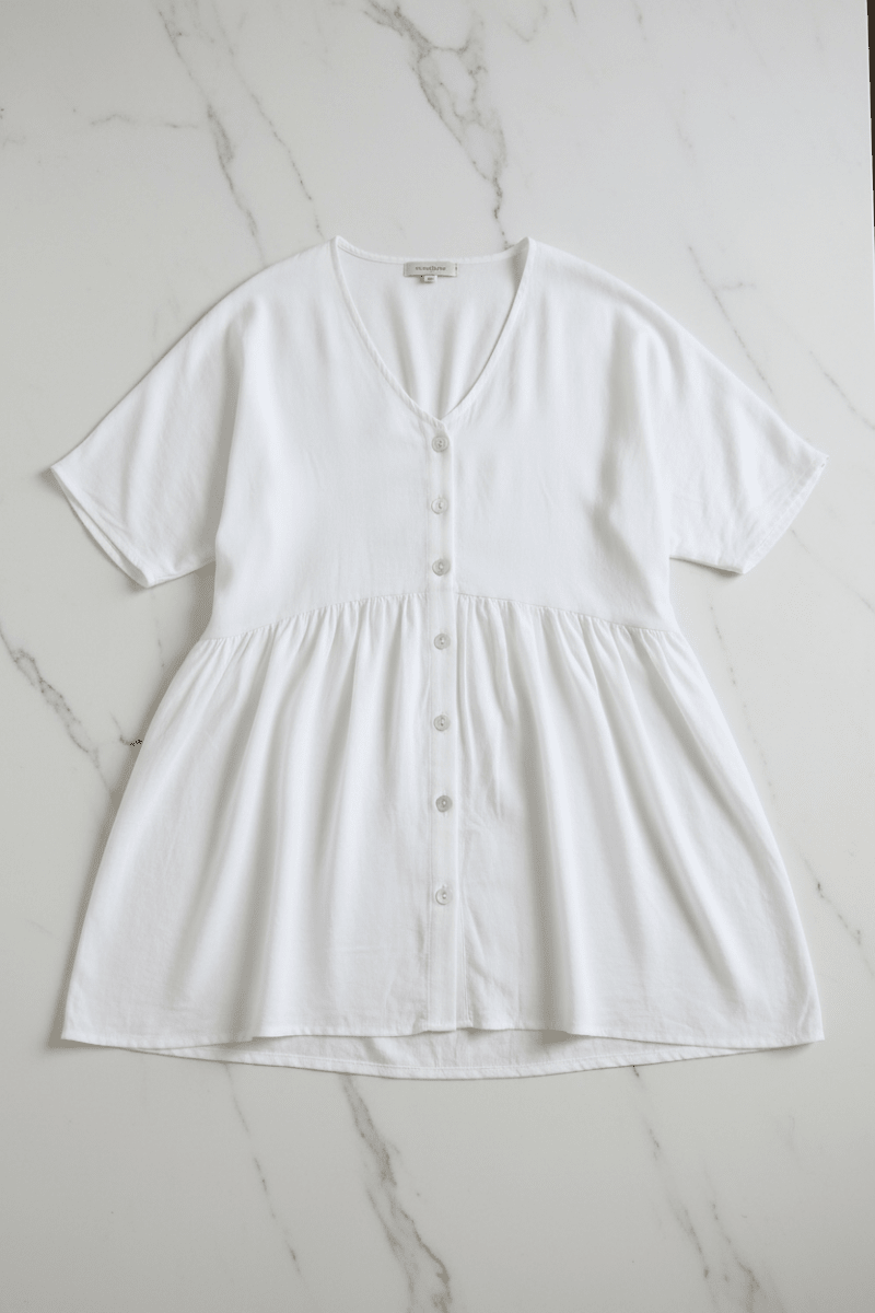 Chic V-Neck Button-Front Mini Dress – Black & White - @BlackWhite