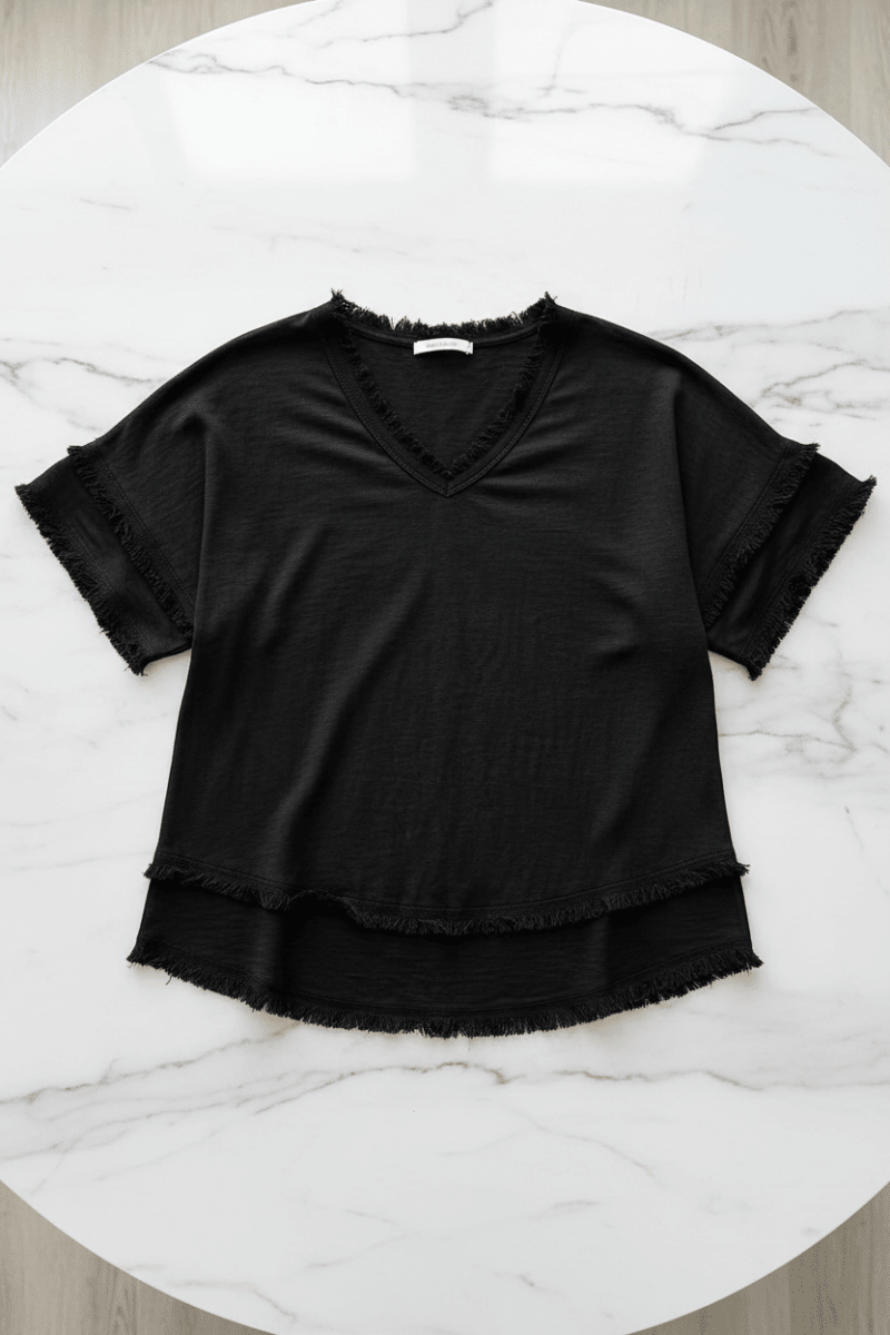 Chic V-Neck Short Sleeve Pullover Top – Black & White - @BlackWhite