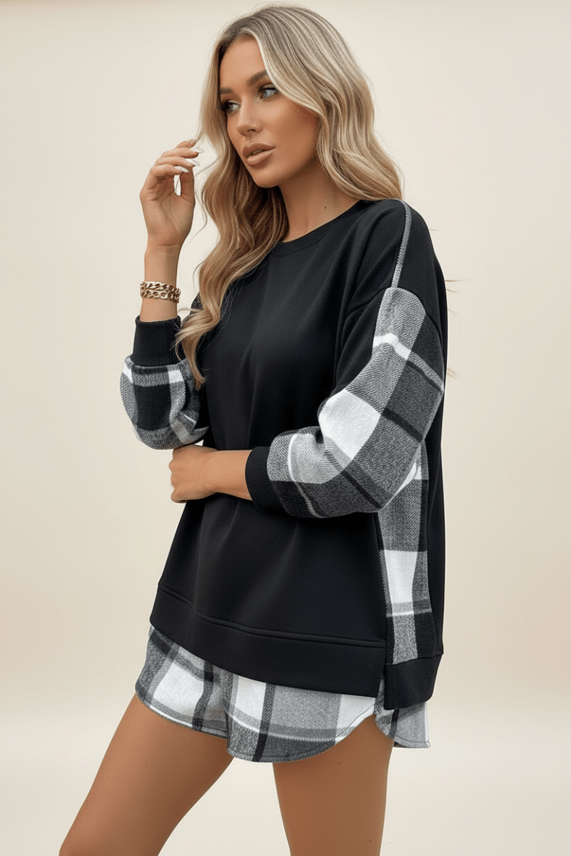 Oversized Black Hoodie with Plaid Patchwork – Y2K Style - @BlackWhite
